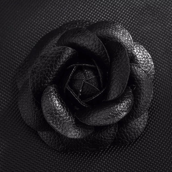 Camellia Flower Magnetic Vegan Leather Bag Charm - Picture 8 of 16